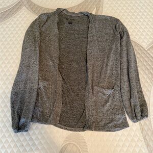 Casual Open-Front Gray Knit Cardigan with Pockets